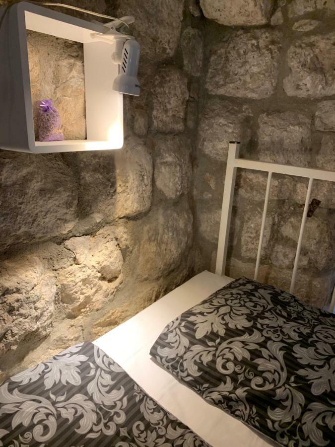 Kingslanding Old Town Hostel Dubrovnik Exterior photo