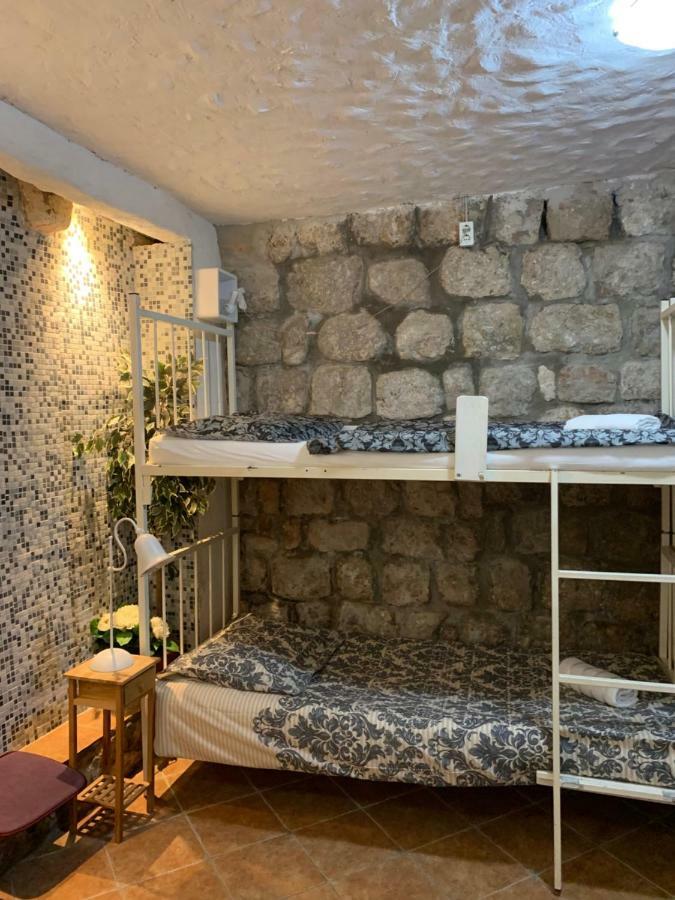 Kingslanding Old Town Hostel Dubrovnik Exterior photo